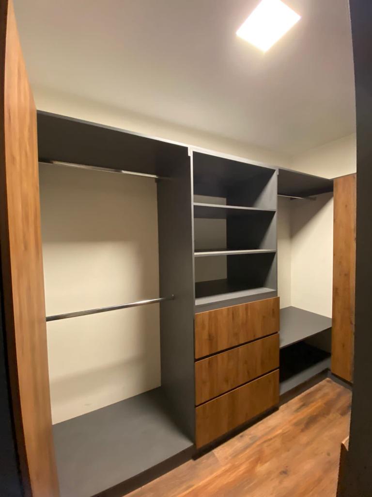 c8e02412-a42d-498c-9be1-041dfe5ae7b0