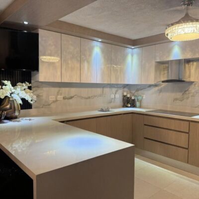 AAGr7HPUzuQ_1764888190882